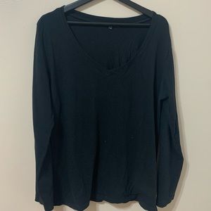 Long Sleeve V-Neck